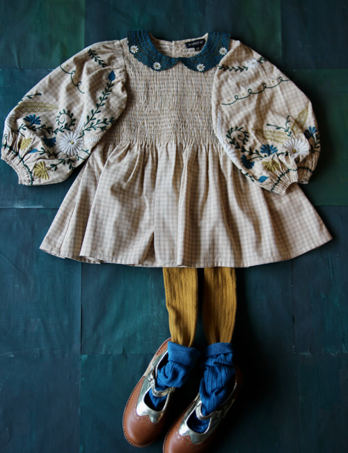 [BONJOUR DIARY]Tunique blouse with embroidery balloon sleeve/collar  _ Small beige check